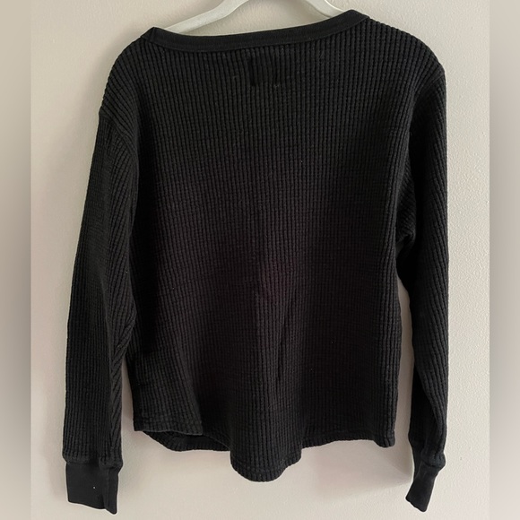 Gap Thermal Top - Picture 3 of 4